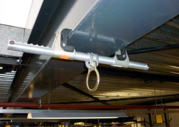 Beam-clamp-Quick-install-move-and-lightweight-anchor-point