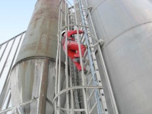 HONORail-8800-System-Vertical-Fall-Protection-Cage-Ladder