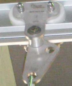 HONORail-SafeAccess-trolley