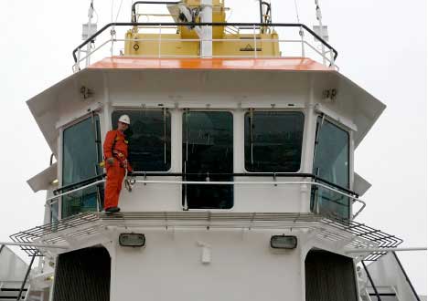 HONORail®-SafeRail-safety-ship-fall-protection