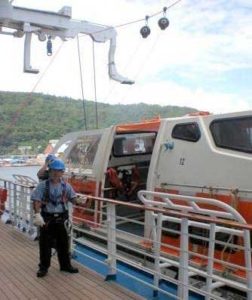HONORope-T-system-Temporary-fall-protection-lifeboat