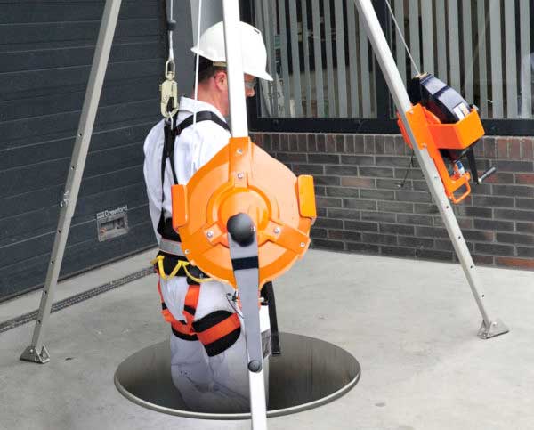 MRW33-FAB33R-Tripod-man-riding-winch-man-riding-winch MRW33-FAB33R-Tripod-man-riding-winch-man-riding-winch