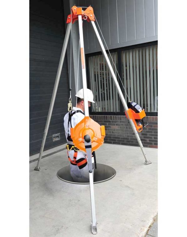 Tripod-manhole-anchor-point-fall-protection-Tripod-white